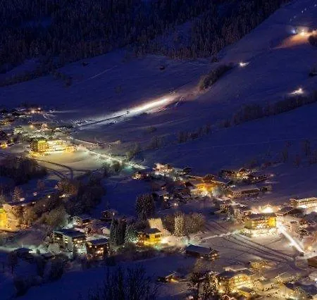 Alpenland Hotel Niederau